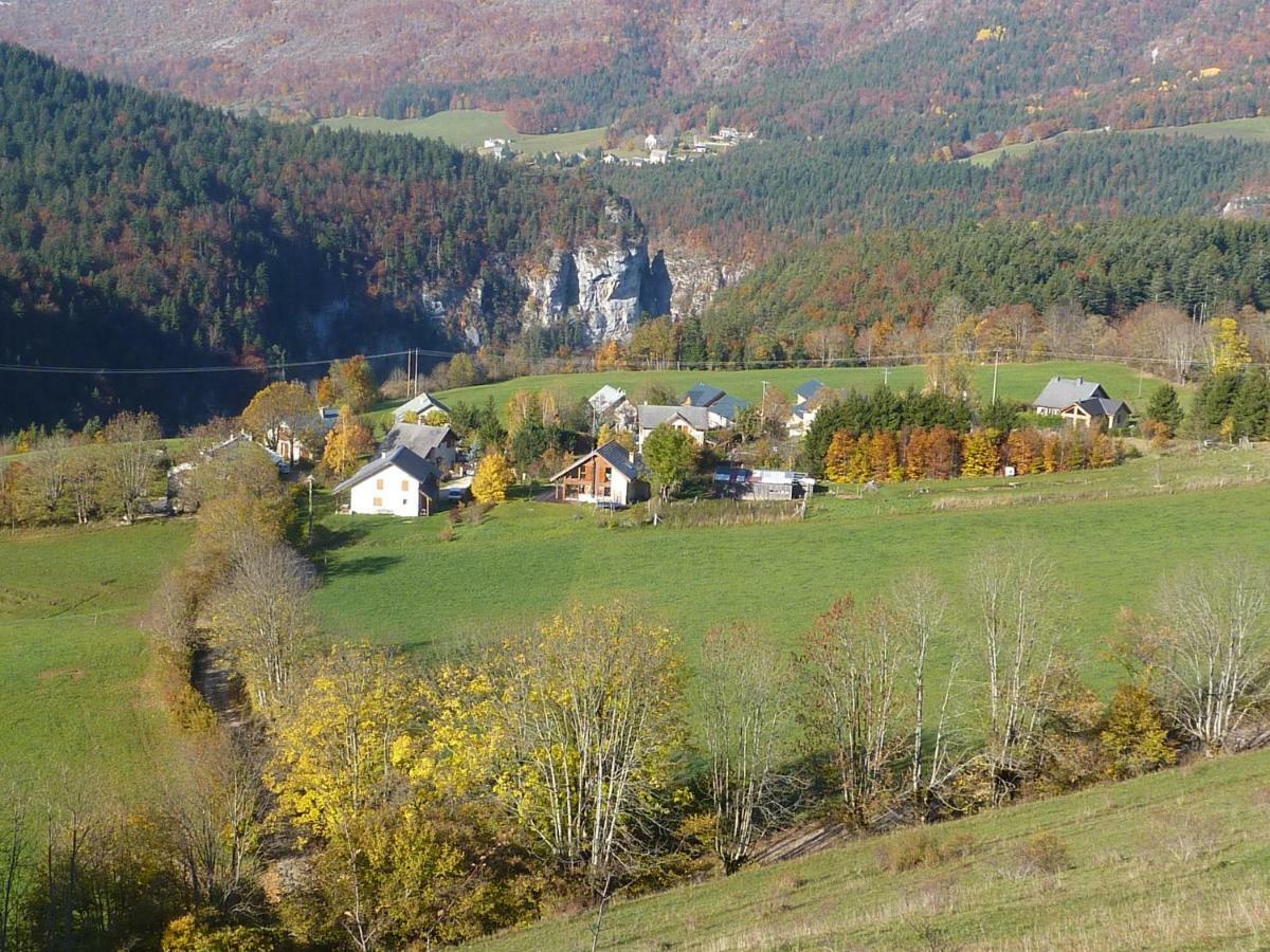 Gite Des Gorges Du Bruyant Saint-Nizier-du-Moucherotte Exterior photo